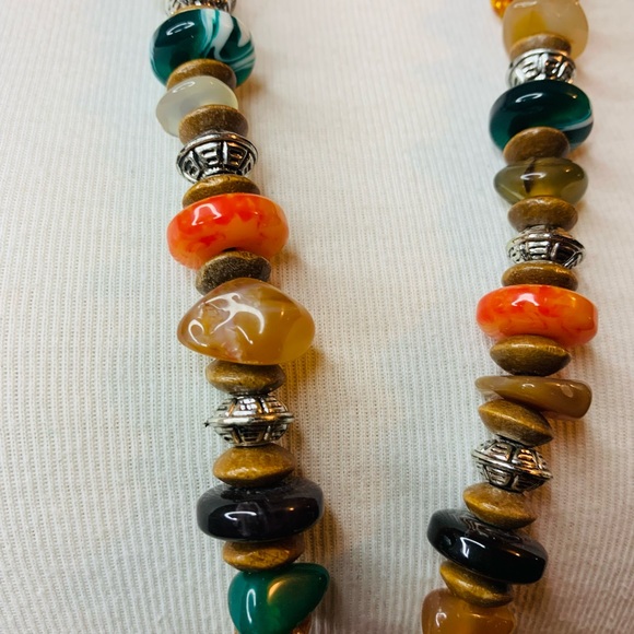 Green Multi Boho Necklace - Picture 4 of 4